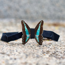 Load image into Gallery viewer, Le Lakm� - Monsieur Butterfly